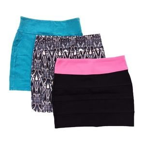 Bundle of 3 Skirts American Eagle Outfitters and Aeropostale Women's Small
